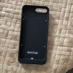 Mophie charging case